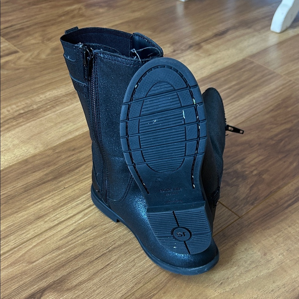 Stride Rite Black Kids Boots - Picture 3 of 6